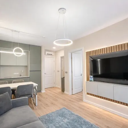 Harmony Grand 16 Private 214