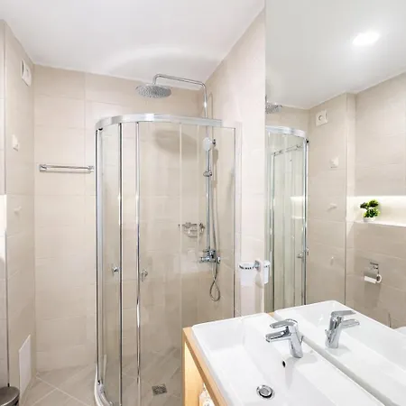 Harmony Grand 16 Private 214 Apartament